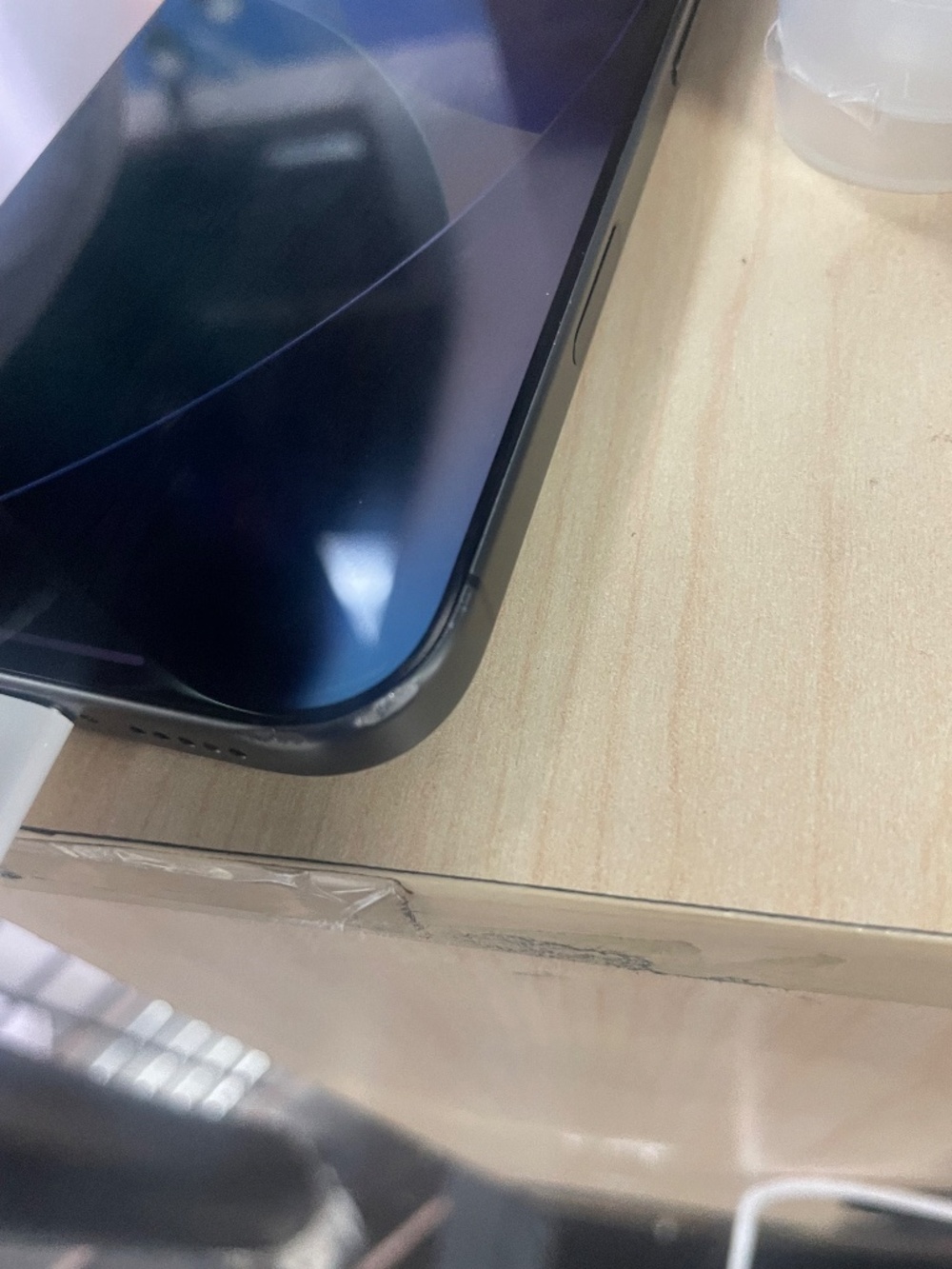 iPhone 17 - Picture 7 of 7